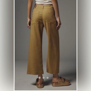 Mauve Women's Cropped Pants in Rich Bronze.